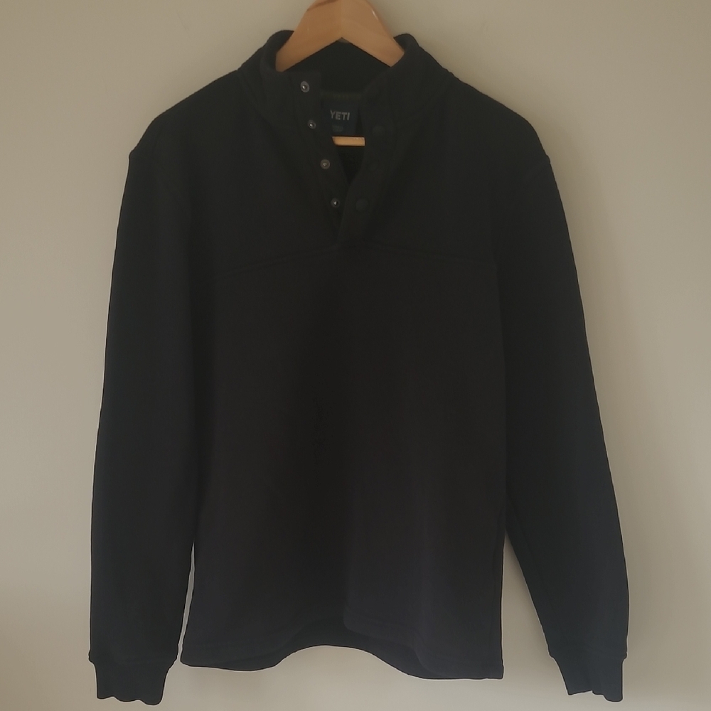 Black YETI 3/4 Button Up